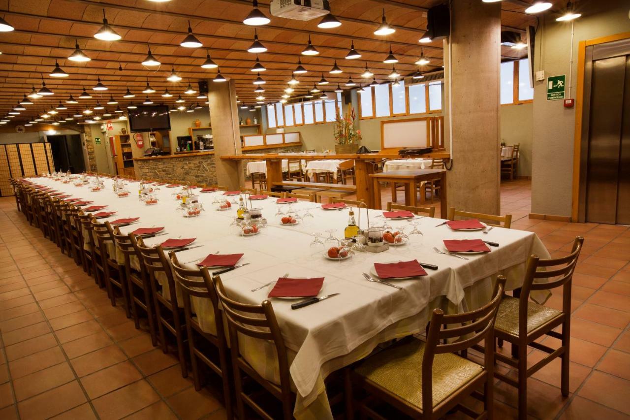 Hotel Restaurant Les Brases Sort Bagian luar foto